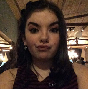 Meet your Posher, Dani